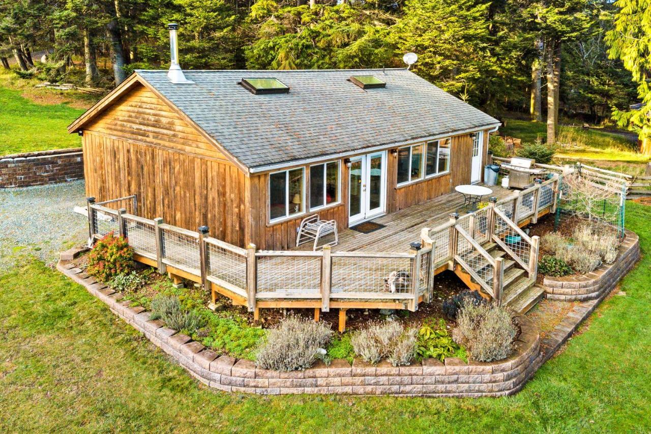 Obstruction Pass Cottage Olga 외부 사진